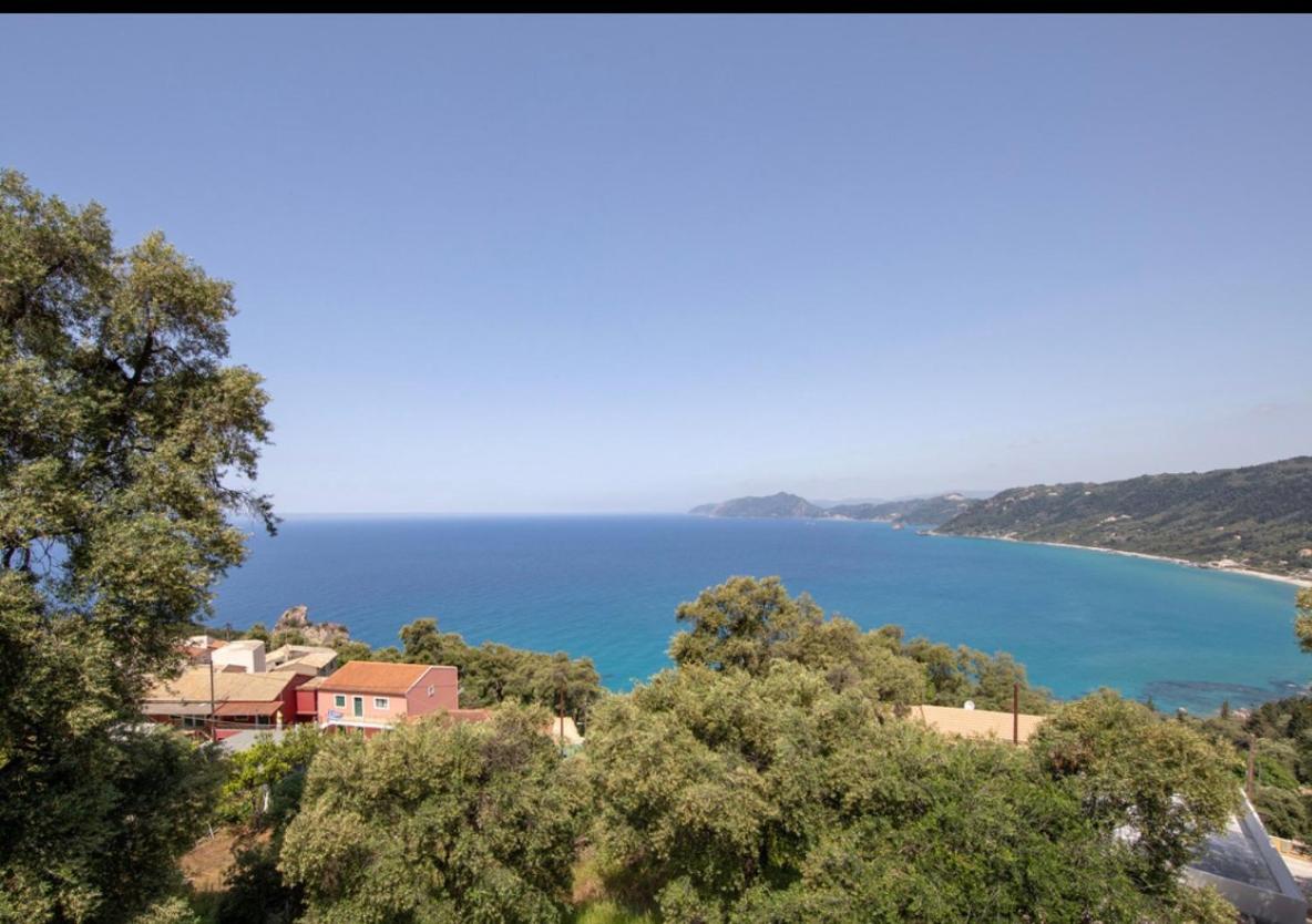 Irida Sunset Villa Pentati Exterior photo